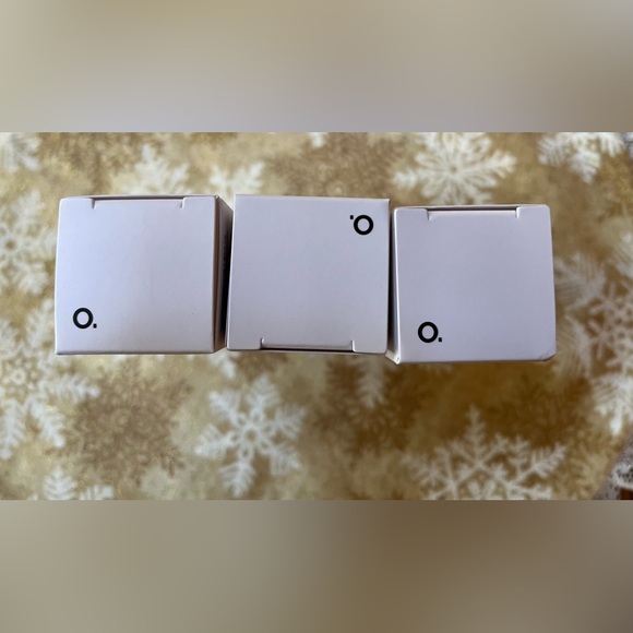 Ordinary 3 Pack- 1- Hyaluronic 1fl oz & 2- Niacinamide 1 fl oz each - Picture 6 of 8